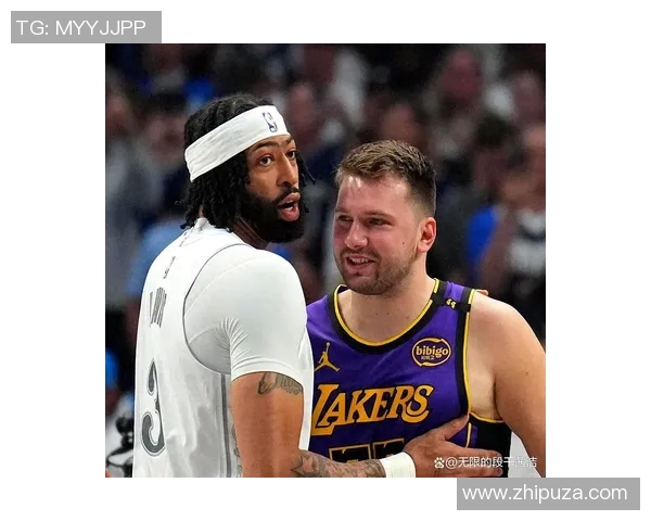 美记：在有机会获胜时大喊“解雇哈里森” 独行侠球迷已经受够了